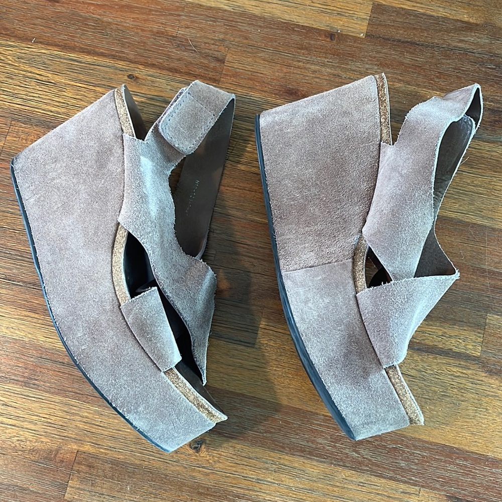 Pedro Garcia‎ Tan Suede Platform Sandals - Size 41 11 - Picture 3 of 12